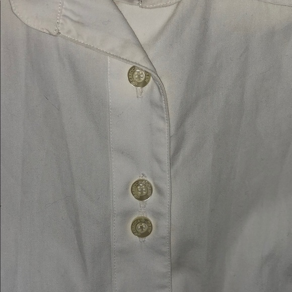 Rebecca and Drew short sleeve button down - Picture 2 of 5